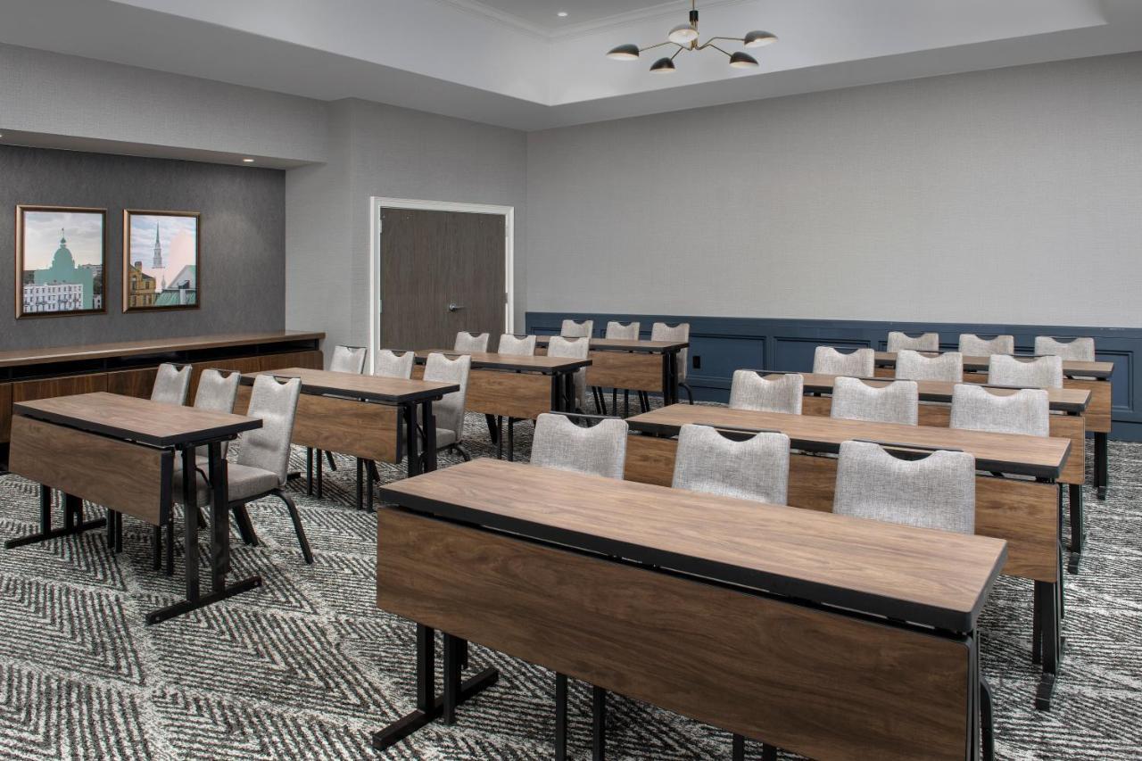 Courtyard By Marriott Savannah Downtown - Historic District Екстериор снимка
