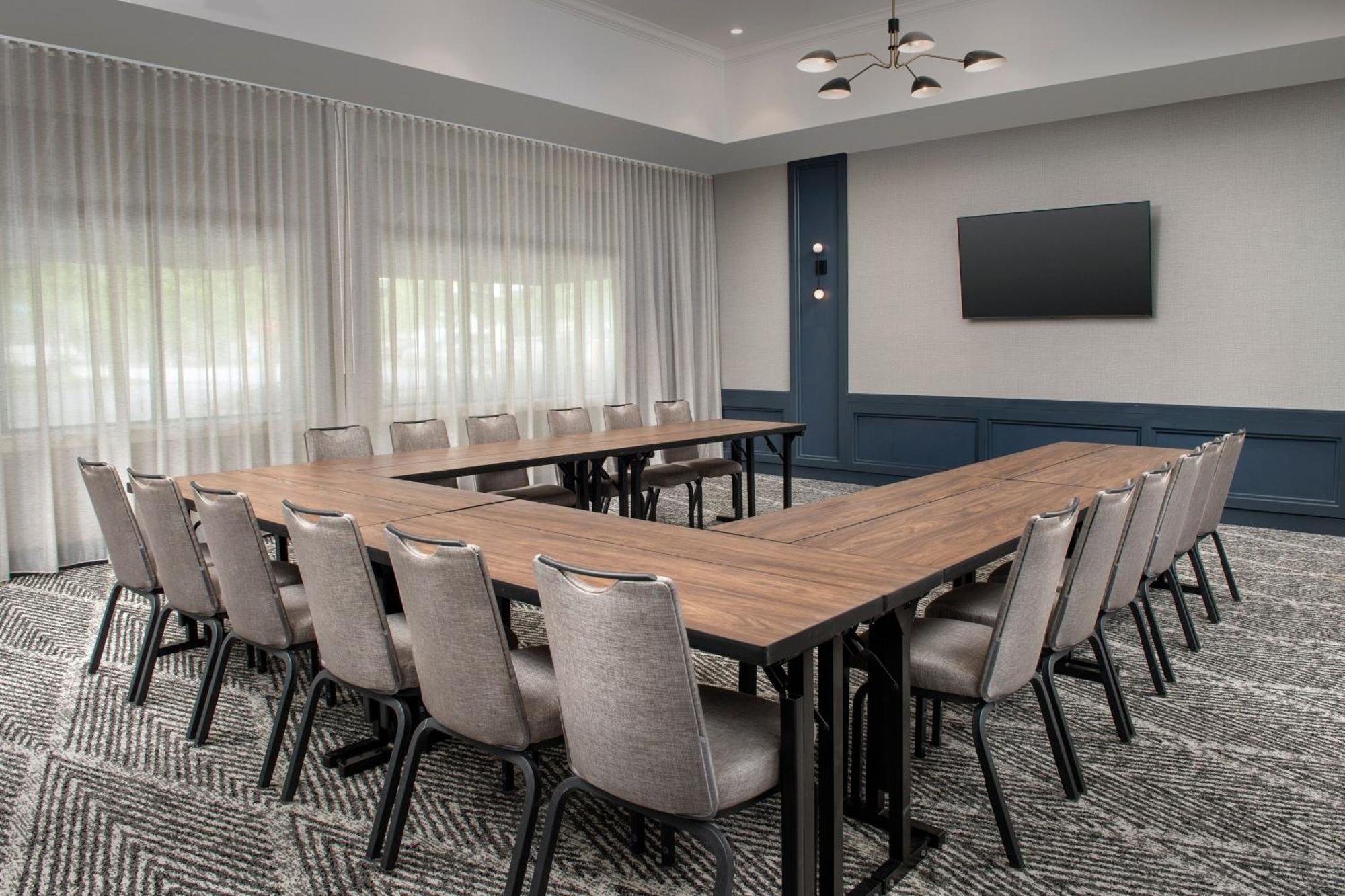 Courtyard By Marriott Savannah Downtown - Historic District Екстериор снимка