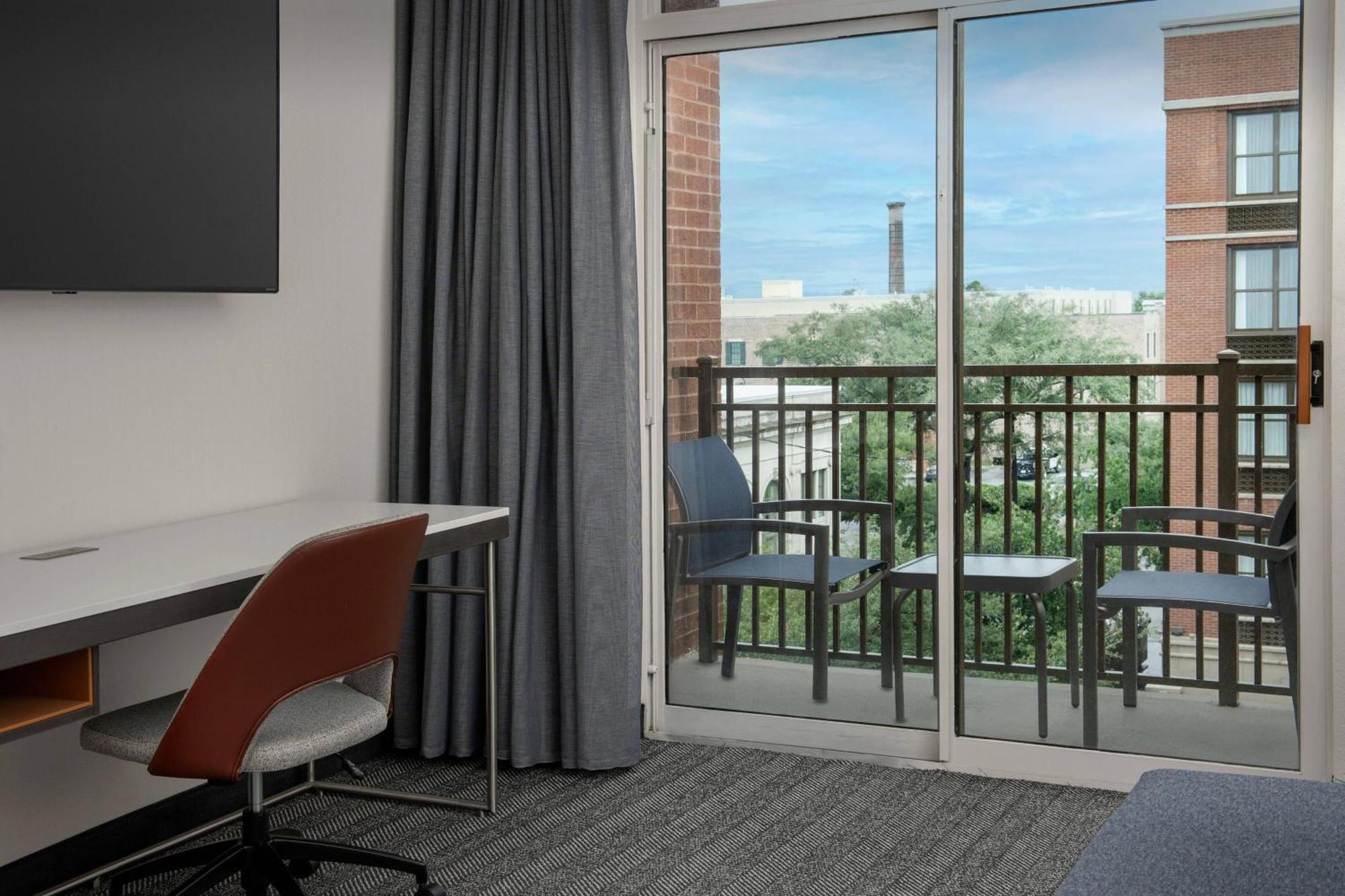 Courtyard By Marriott Savannah Downtown - Historic District Екстериор снимка