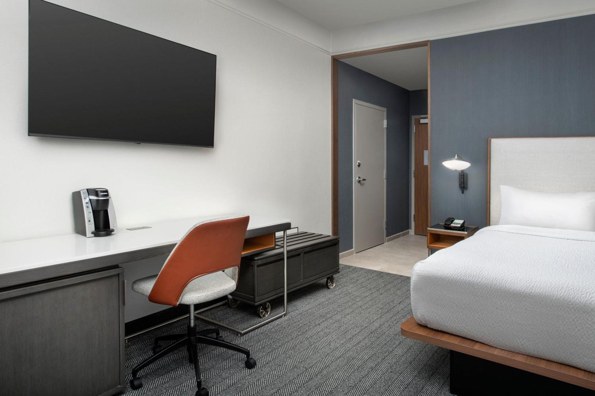 Courtyard By Marriott Savannah Downtown - Historic District Екстериор снимка
