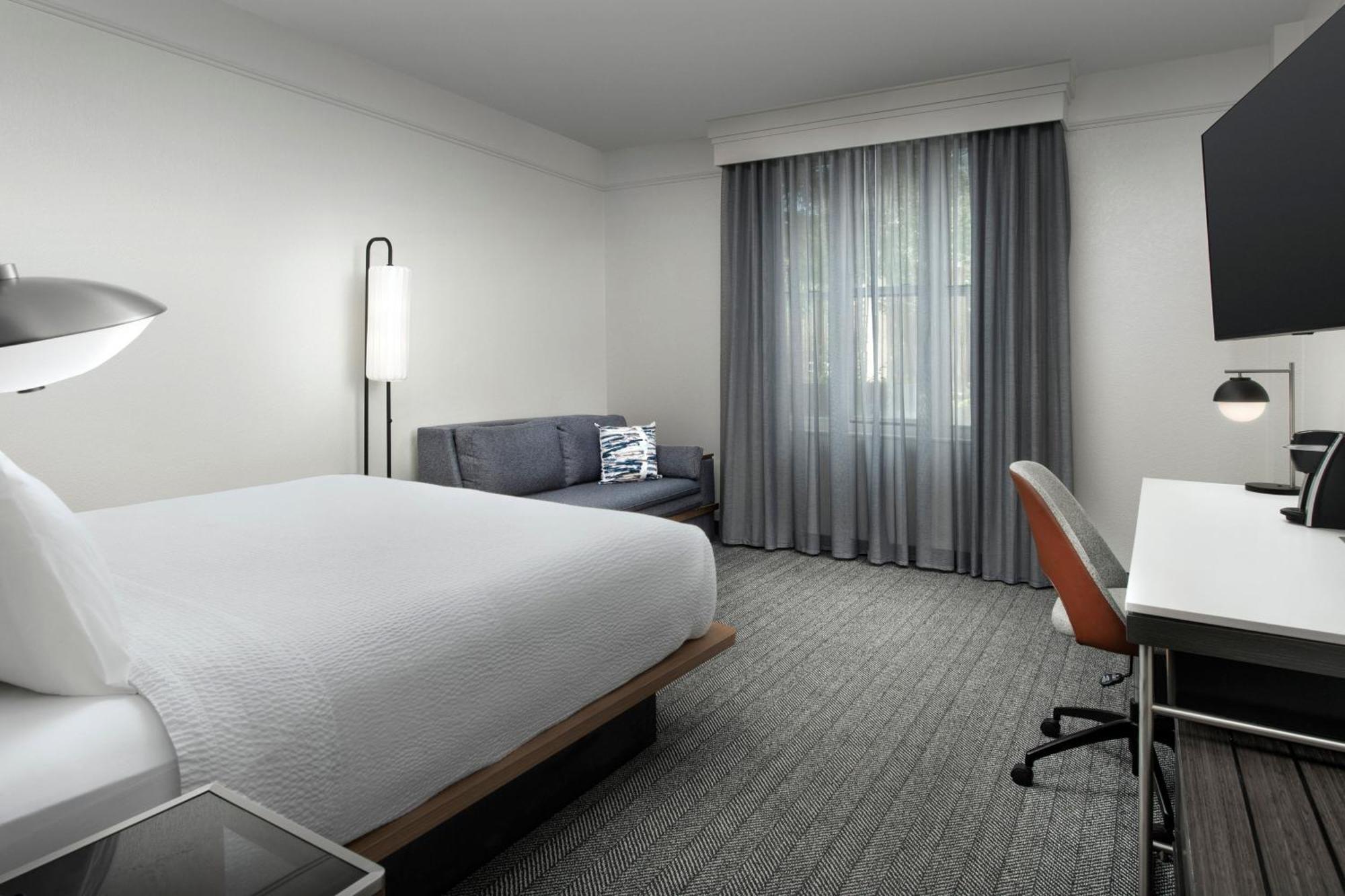 Courtyard By Marriott Savannah Downtown - Historic District Екстериор снимка
