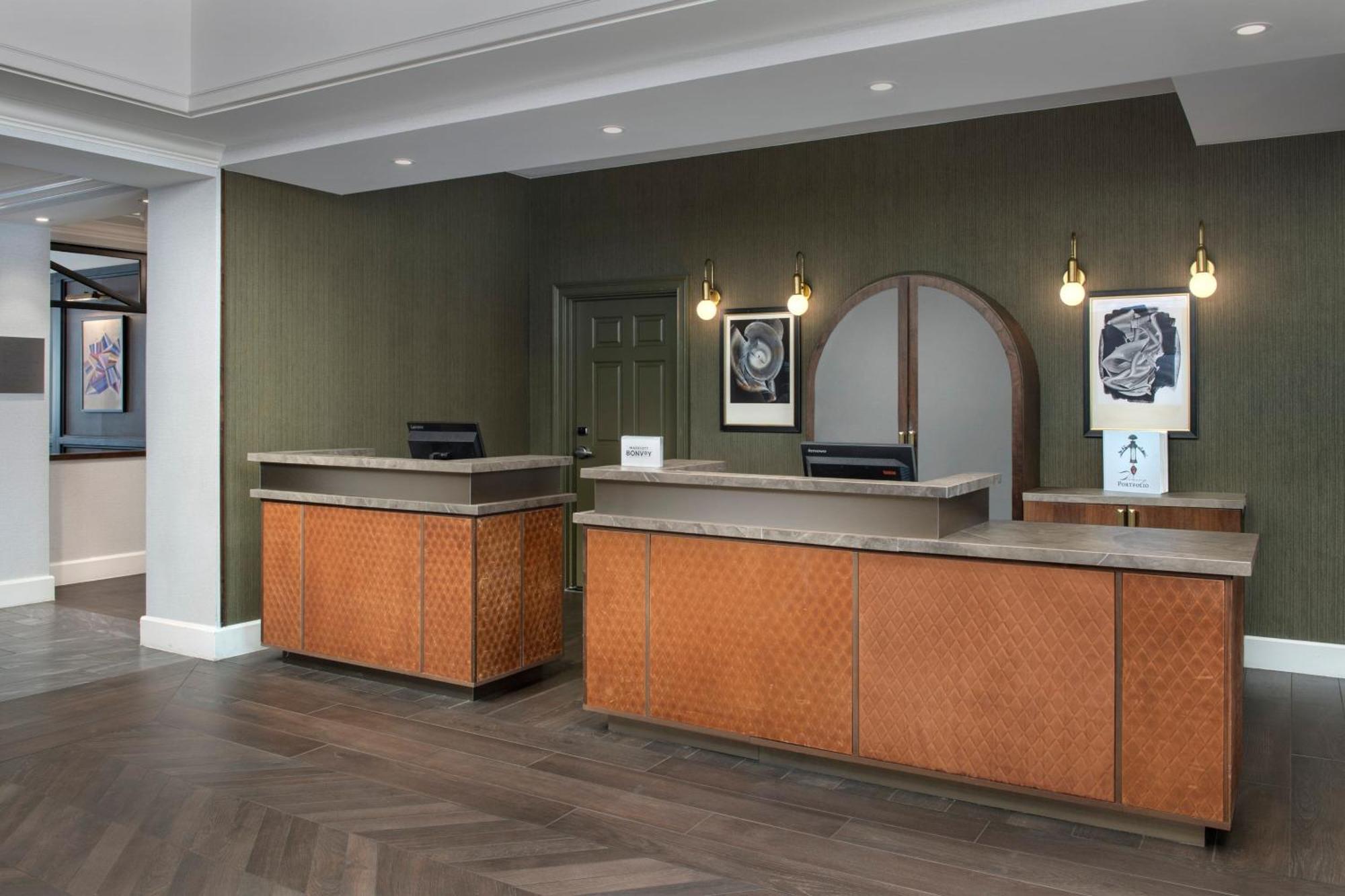 Courtyard By Marriott Savannah Downtown - Historic District Екстериор снимка