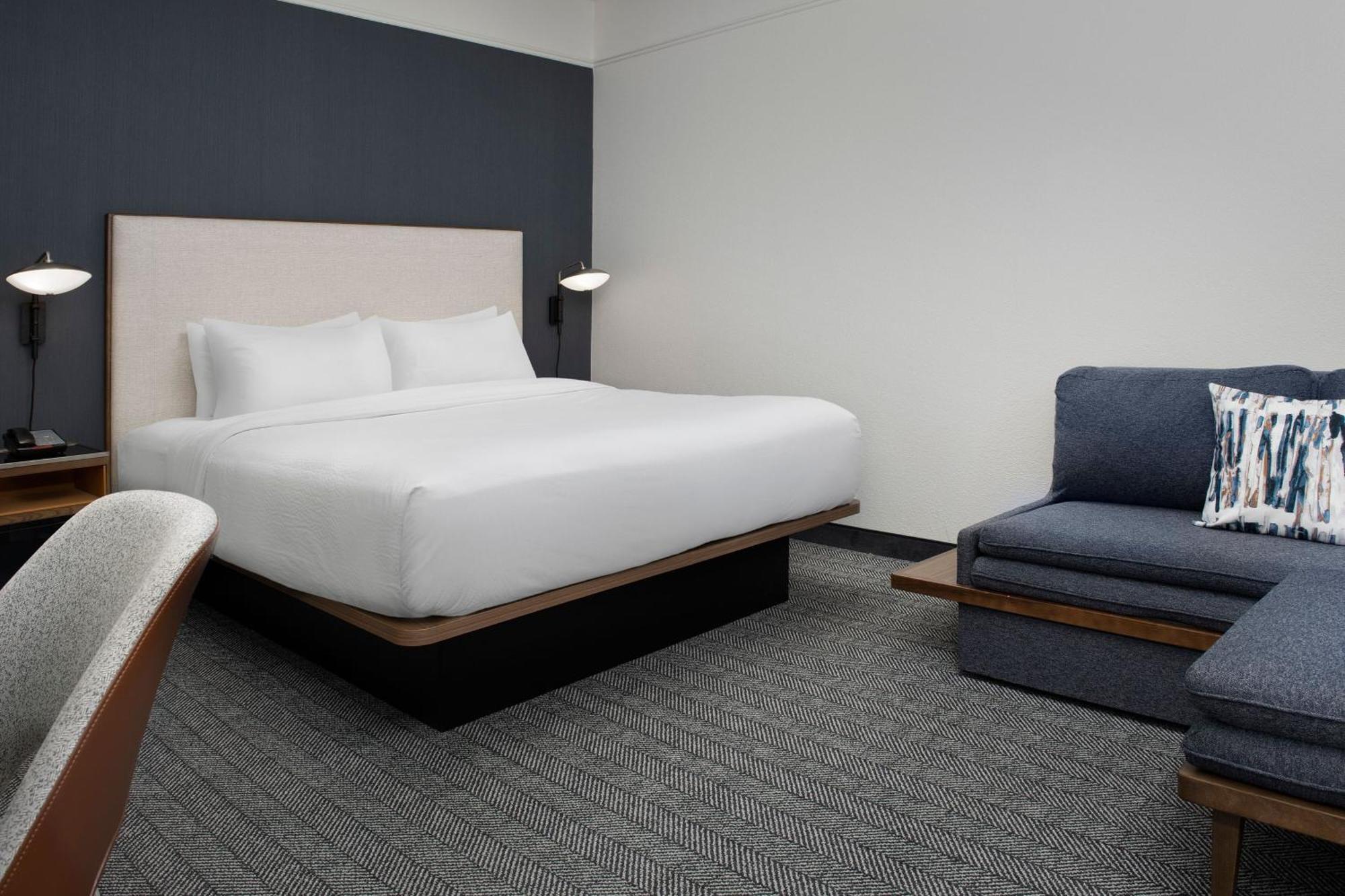 Courtyard By Marriott Savannah Downtown - Historic District Екстериор снимка